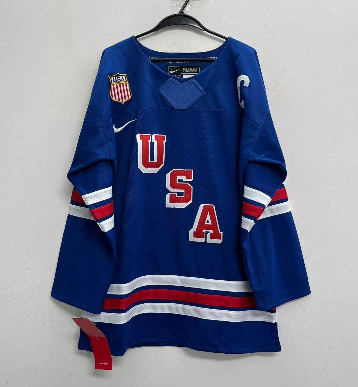 Auston Matthews Team USA Hockey Official Nike Jersey product image 2