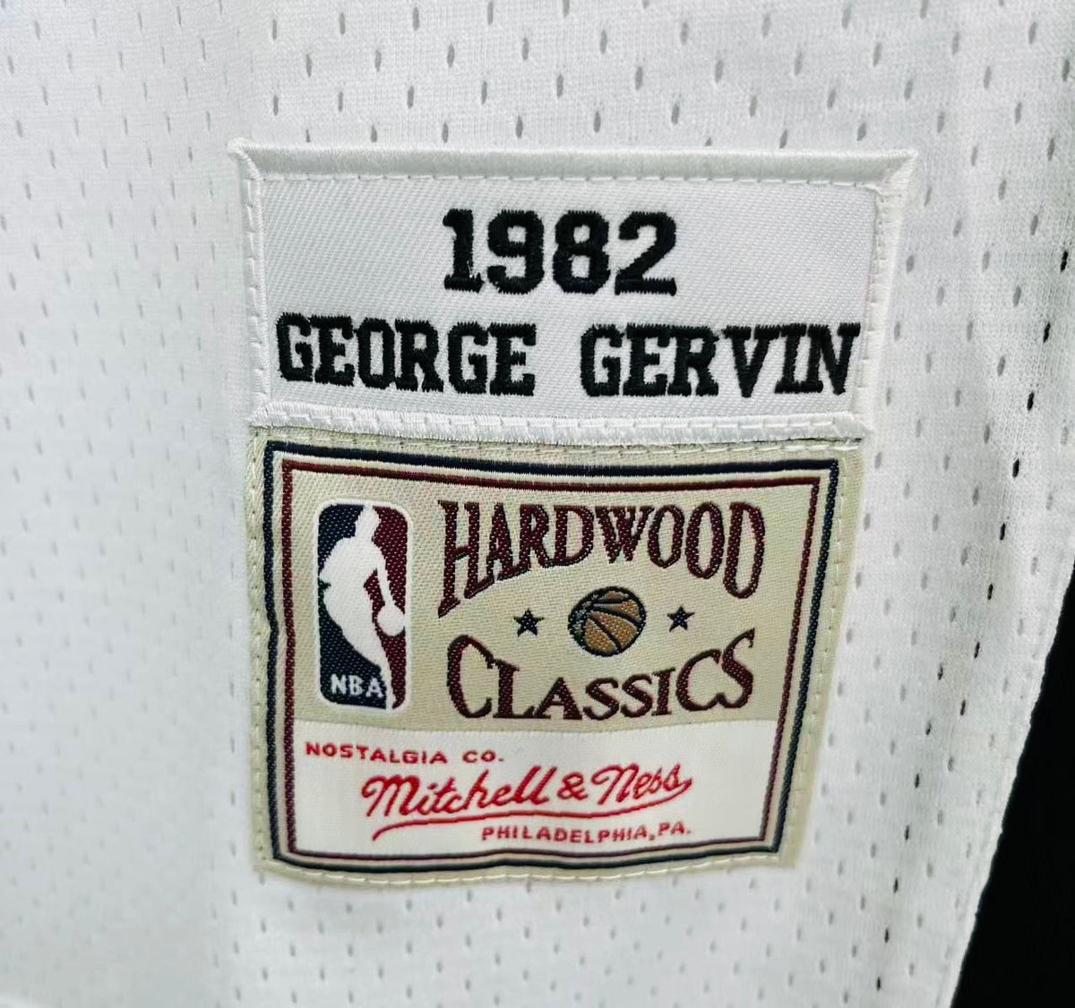 George Gervin 1982 San Antonio Spurs Official NBA Mitchell product image 3