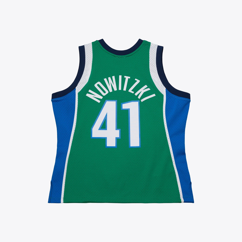 Dallas Mavericks Mitchell & Ness Swingman Jersey 2004 Dirk Nowitzki product image 3, provided for visual reference and