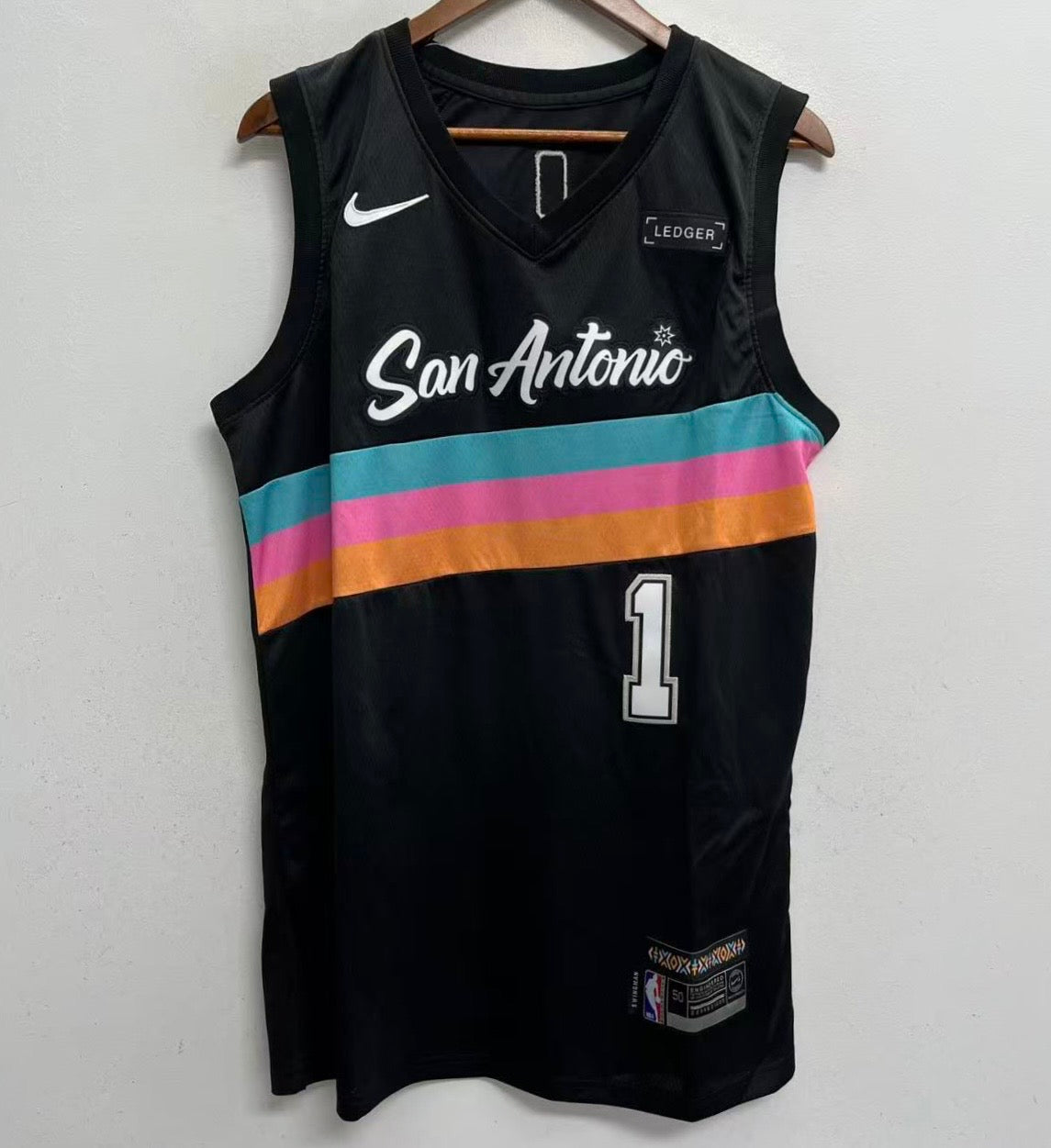 Víctor Wembanyama San Antonio Spurs YOUTH KIDS Official NBA product image 3