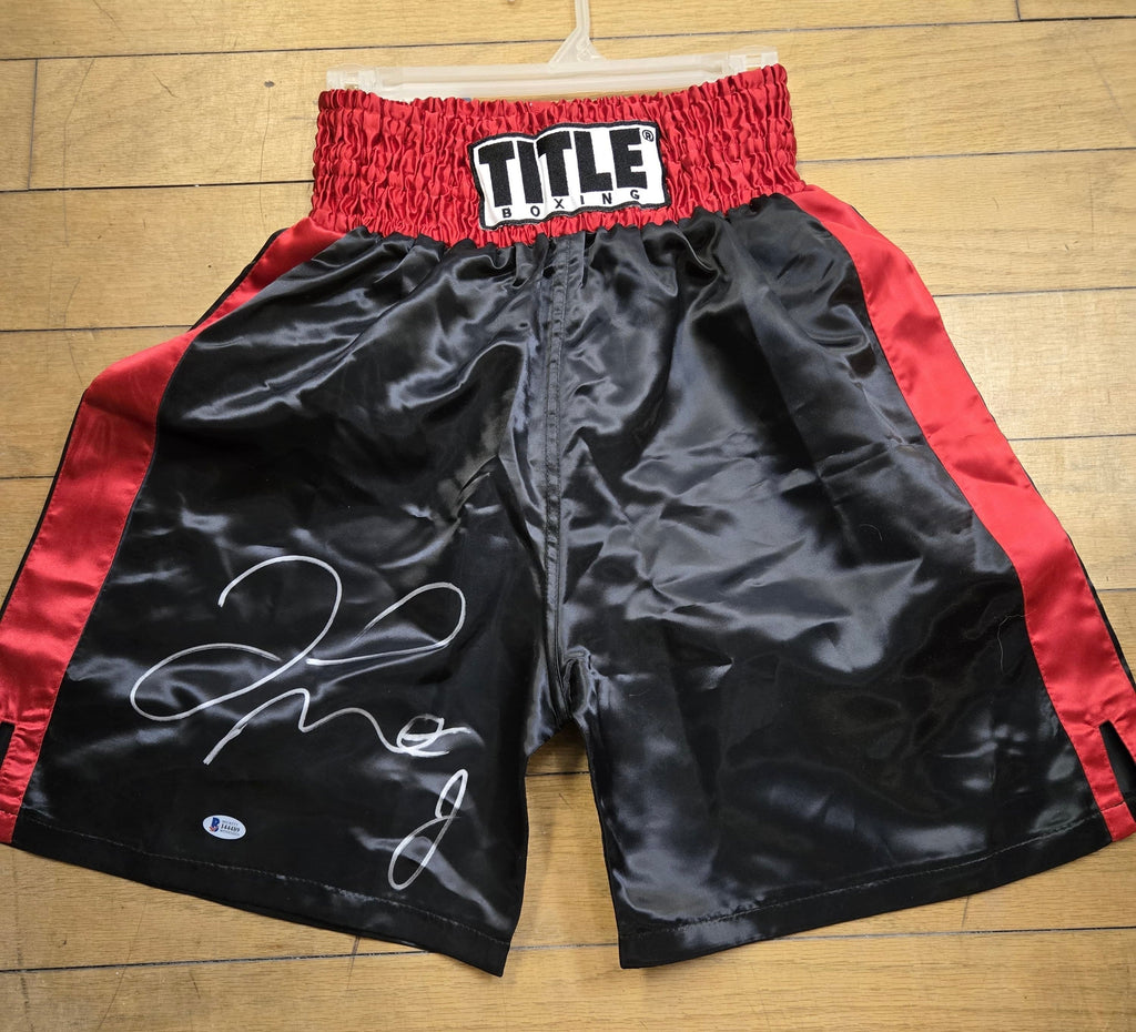 Floyd Mayweather Autographed Boxing trunks Beckett COA product image 1