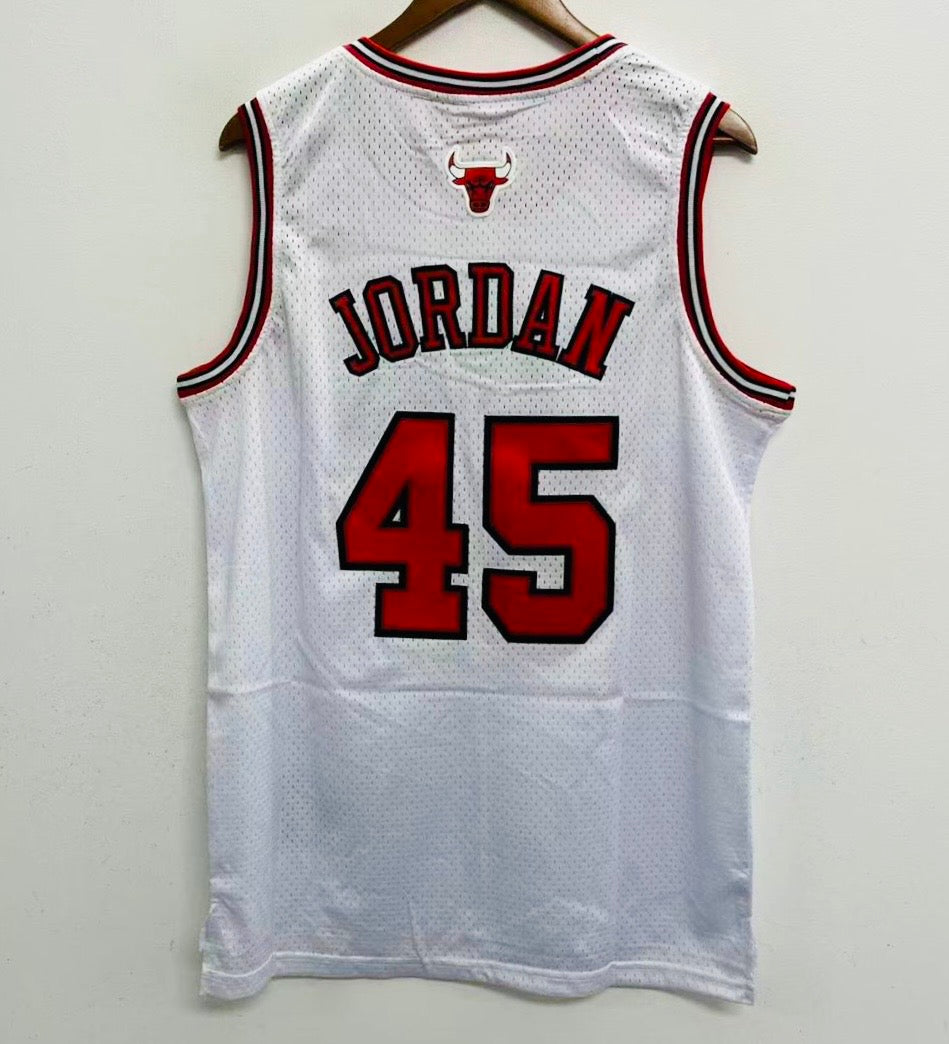 Michael Jordan Chicago Bulls #45 1994-95 Official NBA product image 1