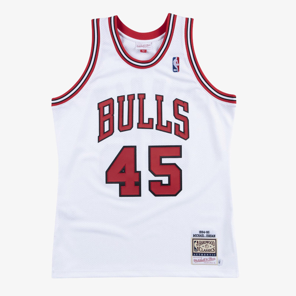 Chicago Bulls Mitchell & Ness Authentic Jersey Michael Jordan 1994-95 product image 1, provided for visual reference and