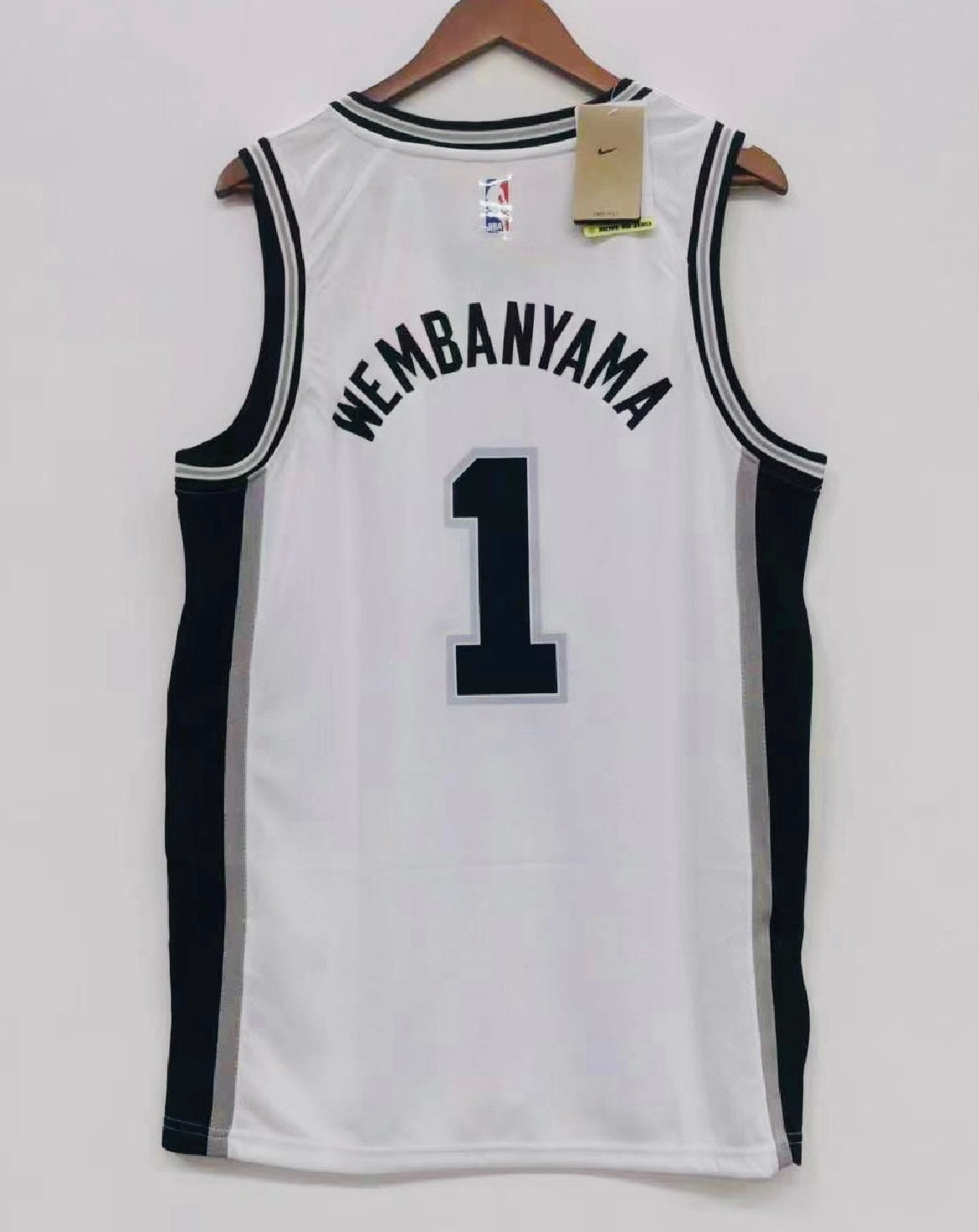 Víctor Wembanyama San Antonio Spurs YOUTH KIDS Official NBA product image 1