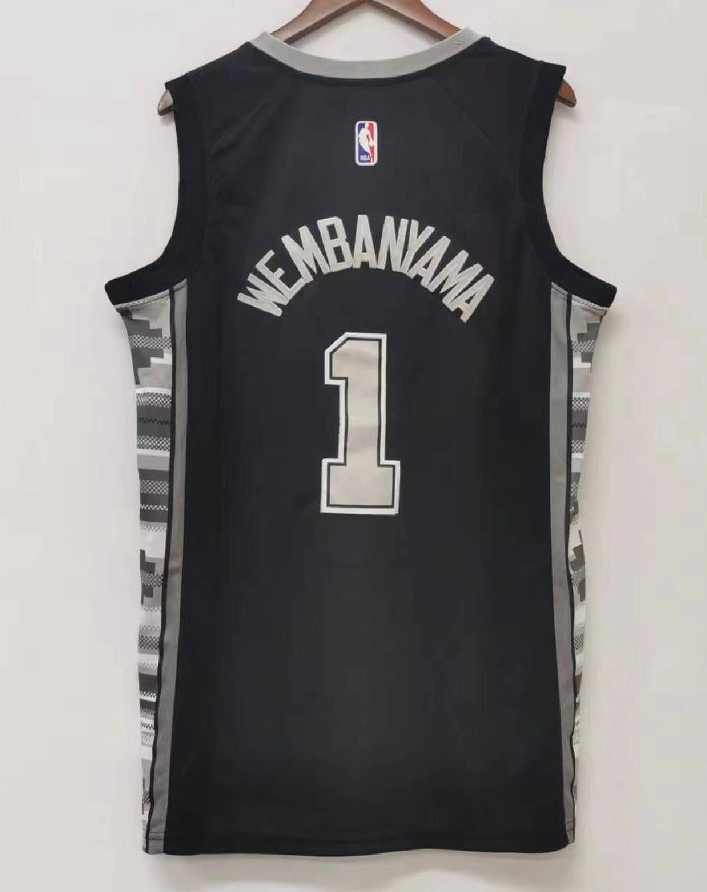 Víctor Wembanyama San Antonio Spurs YOUTH KIDS Official NBA product image 1