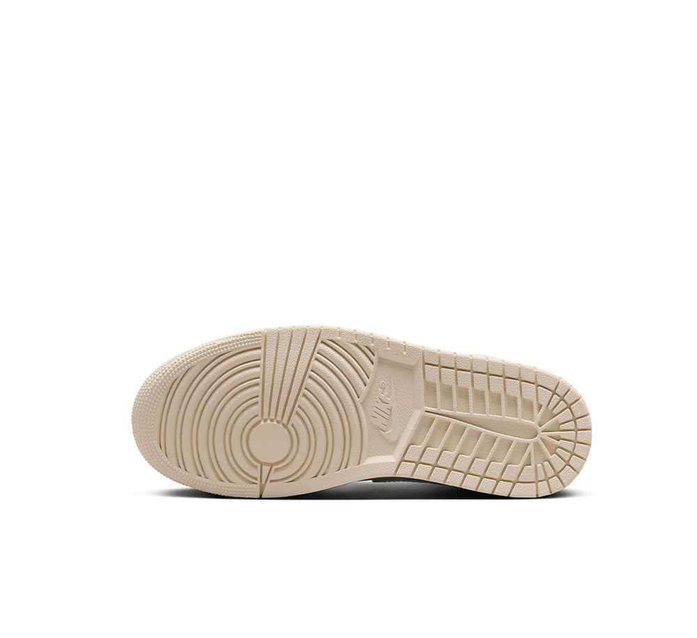 Air Jordan 1 Mid for Women product image 4, provided for visual reference and product detail review