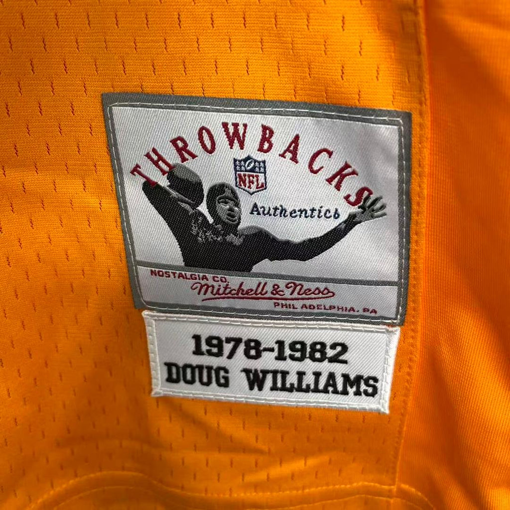Doug Williams Tampa Bay Buccaneers YOUTH KIDS Official product image 3