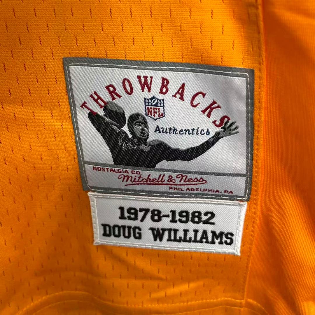 Doug Williams Tampa Bay Buccaneers YOUTH KIDS Official product image 3