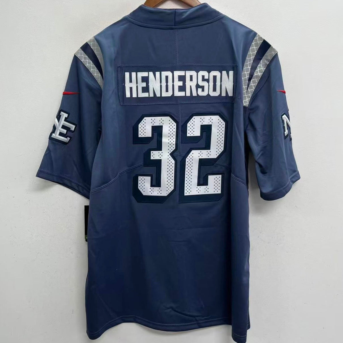 TreVeyon Henderson New England Patriots Official NFL NIKE product image 1