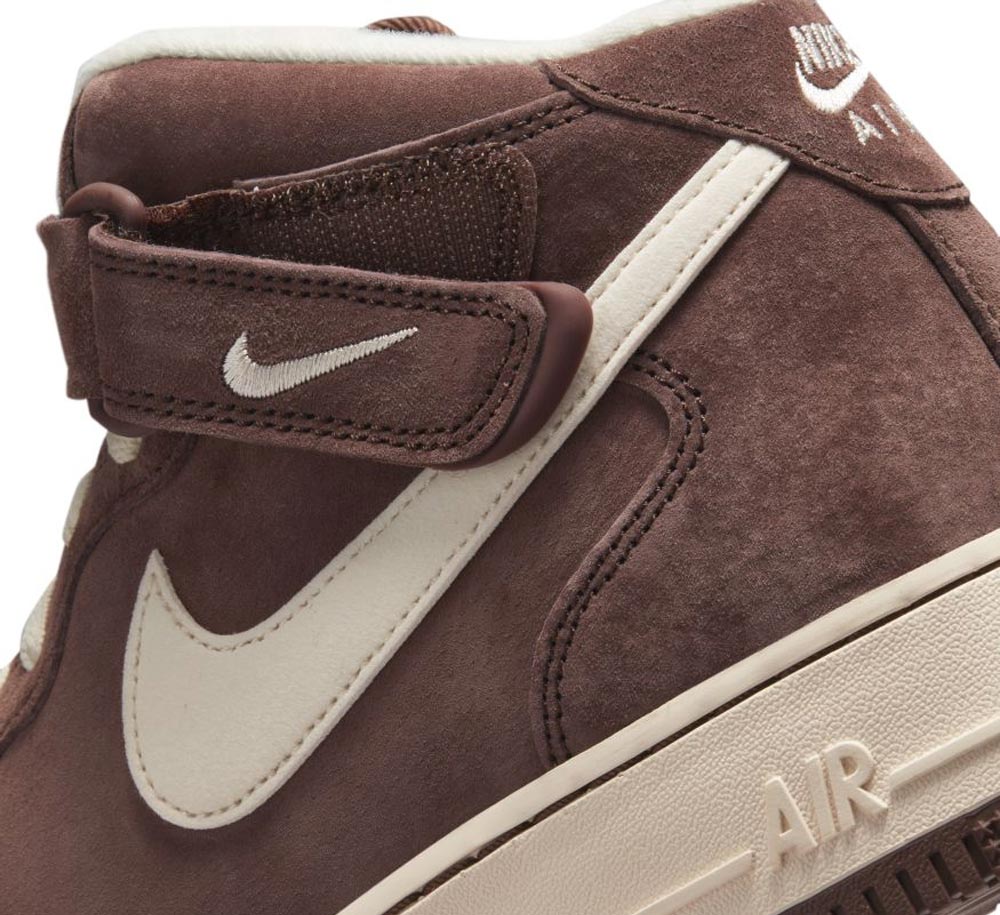 Nike Air Force 1 Mid '07 Qs product image 7, provided for visual reference and product detail review