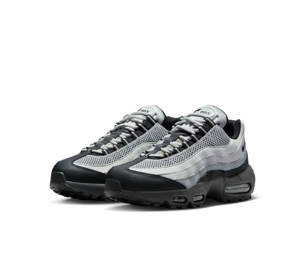 Womens Air Max 95 Lx product image 2, provided for visual reference and product detail review