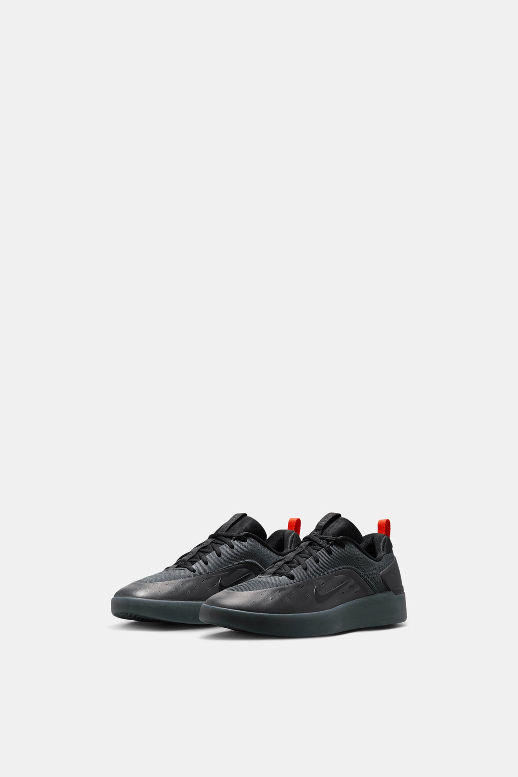 Nike SB Zoom Nyjah 4 product image 2, provided for visual reference and product detail review