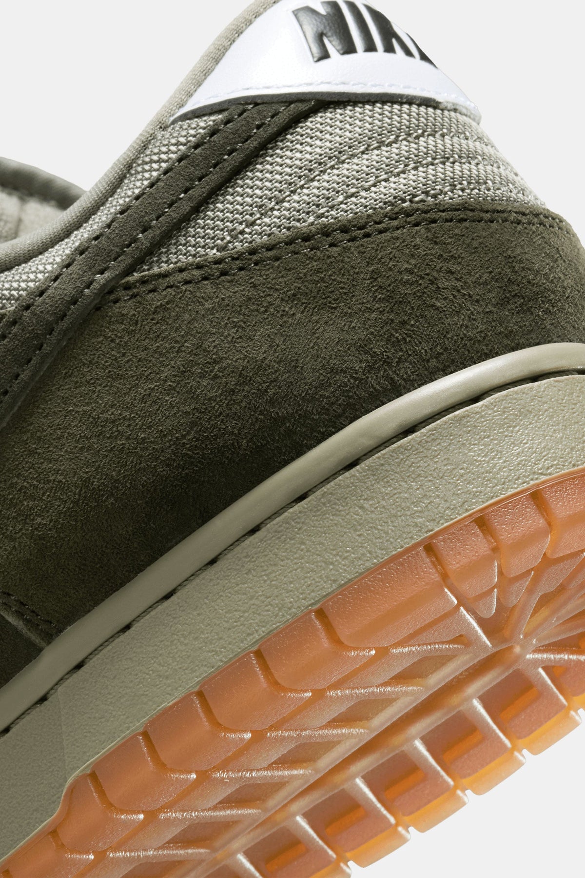 Nike SB Dunk Low Pro B product image 7, provided for visual reference and product detail review