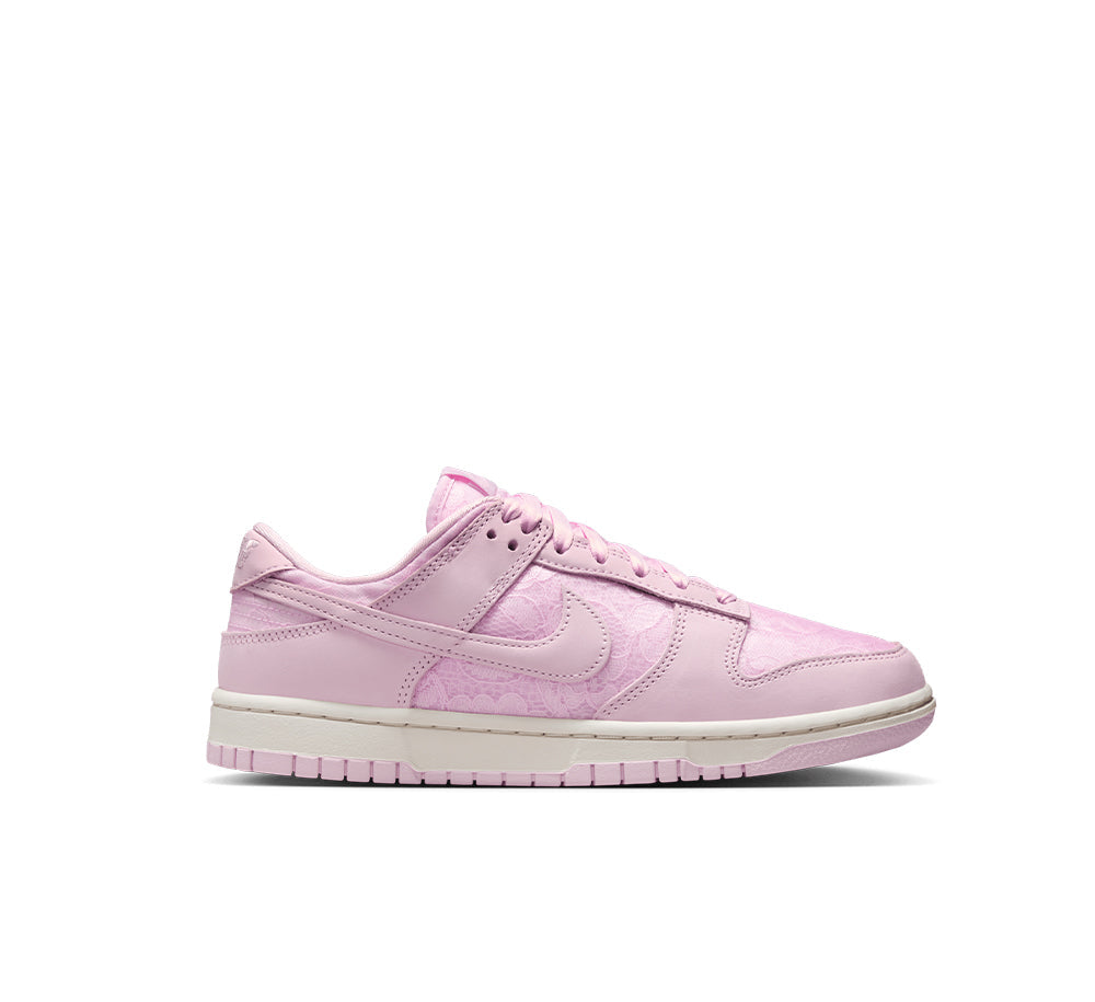 Nike Dunk Low for Women product image 1, provided for visual reference and product detail review