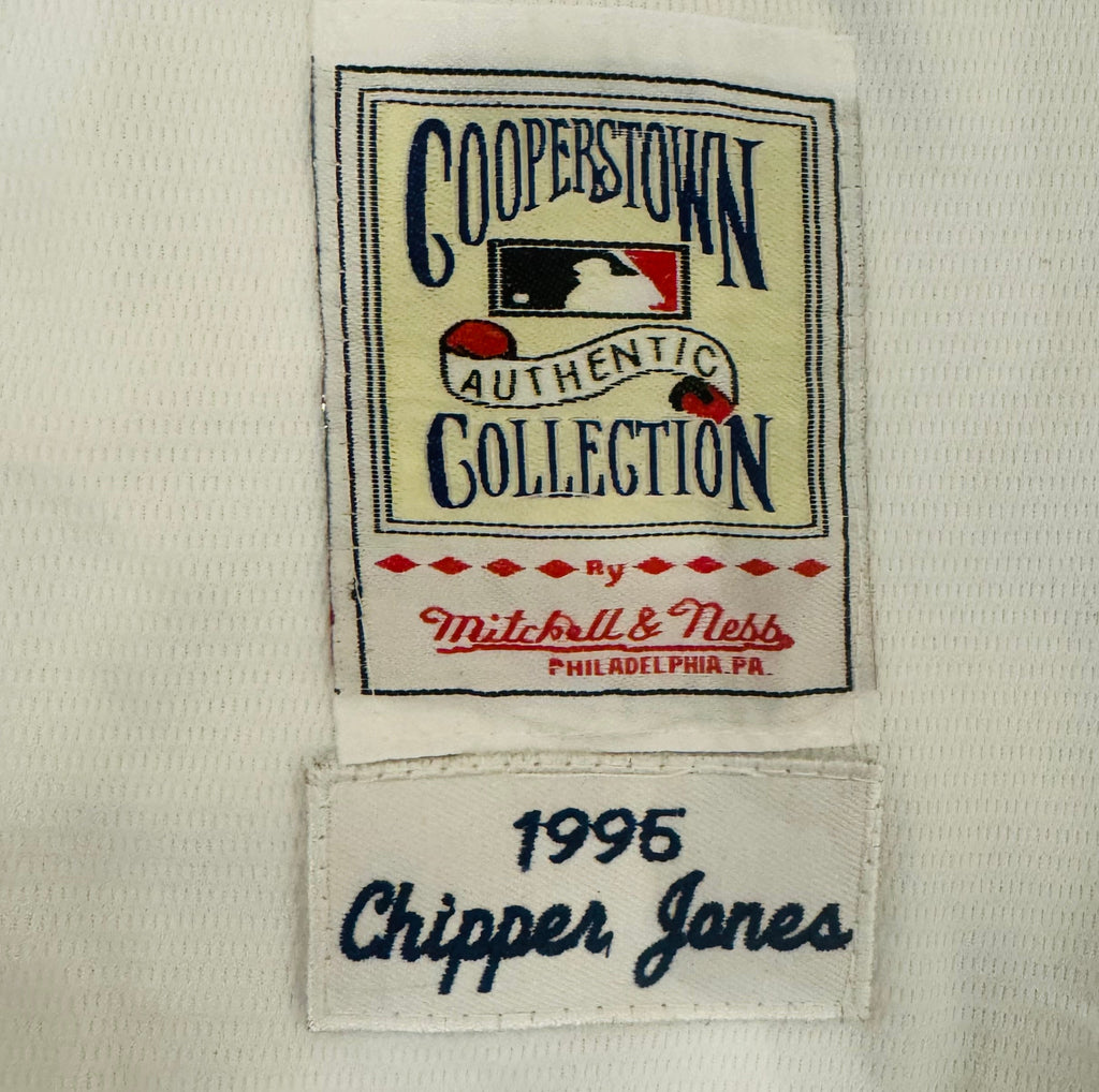Chipper Jones Atlanta Braves autographed jersey COA photo product image 6