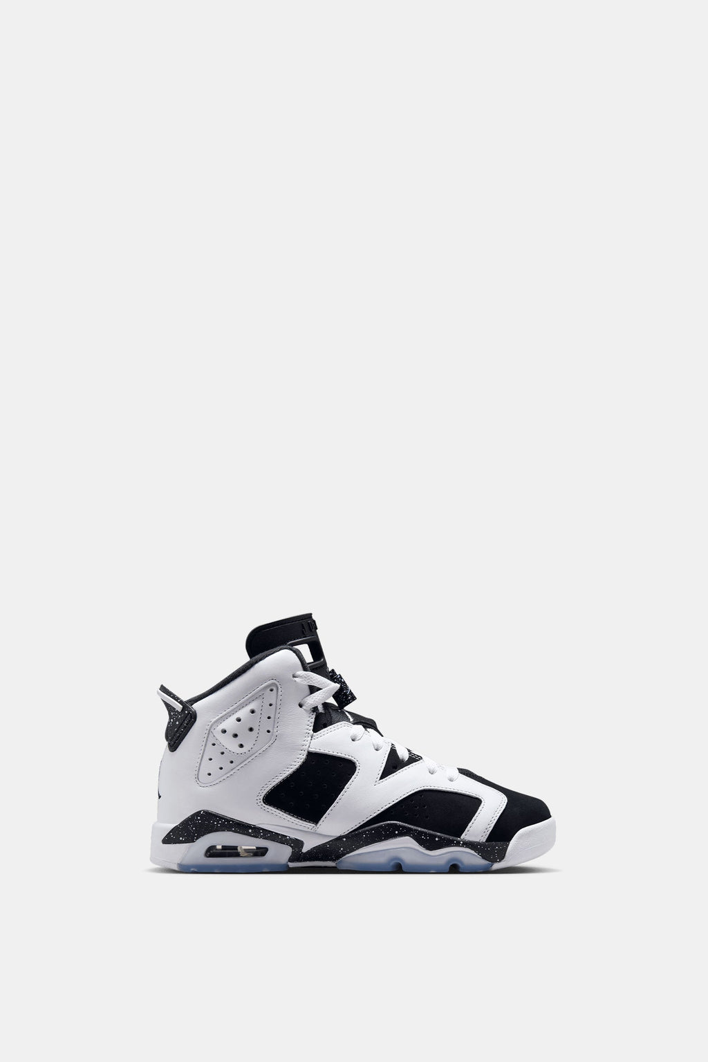 Air Jordan 6 Retro (GS) product image 1, provided for visual reference and product detail review
