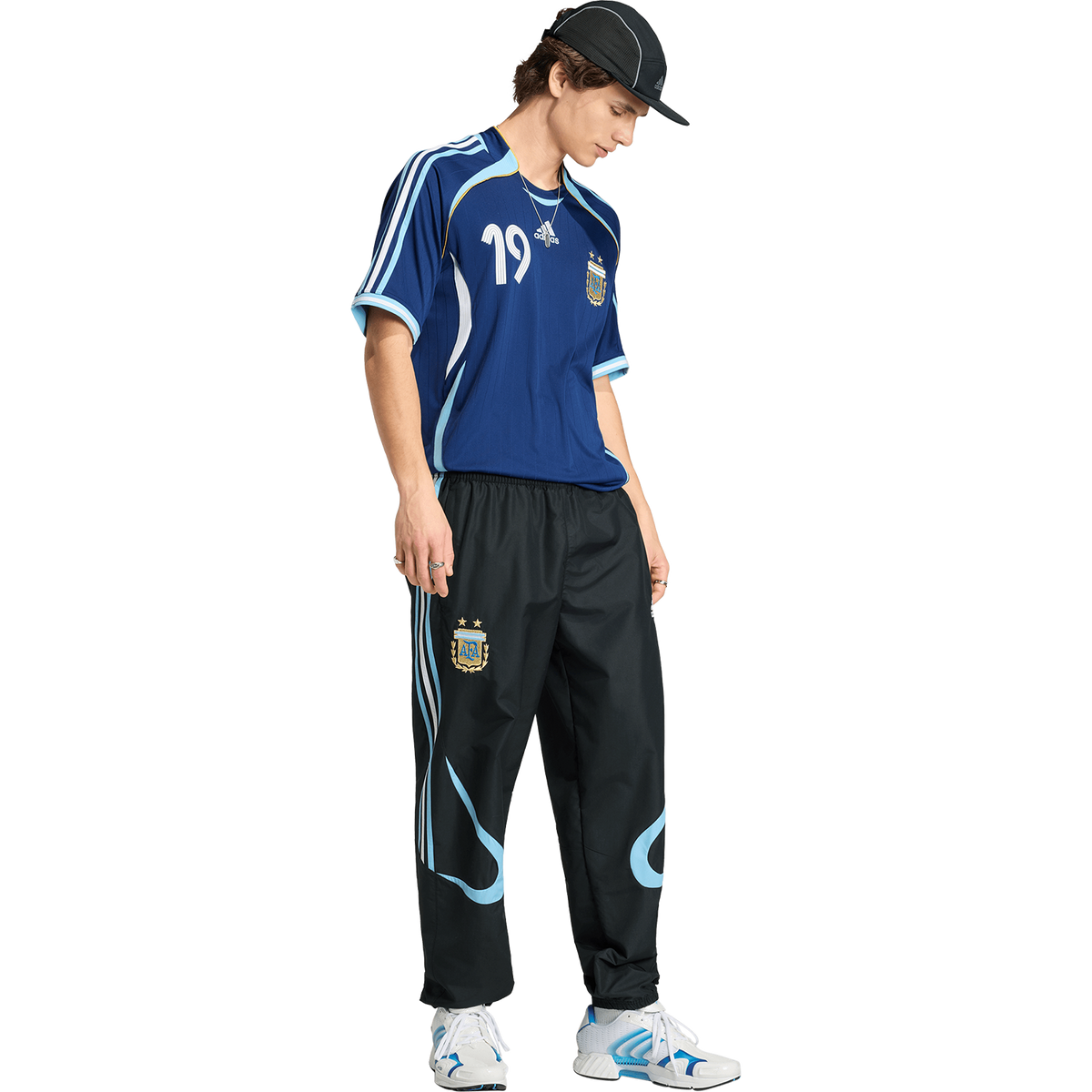 adidas Argentina 2006 Men Away Messi 19 Jersey product image 5, provided for visual reference and product detail review