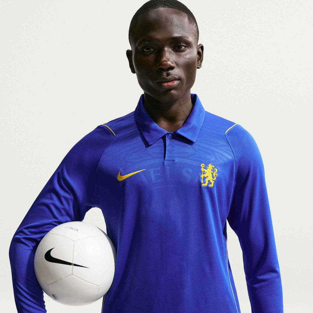 Nike 2026-27 Chelsea Men Stadium Home Long-Sleeve Soccer Jersey product image 5, provided for visual reference and product