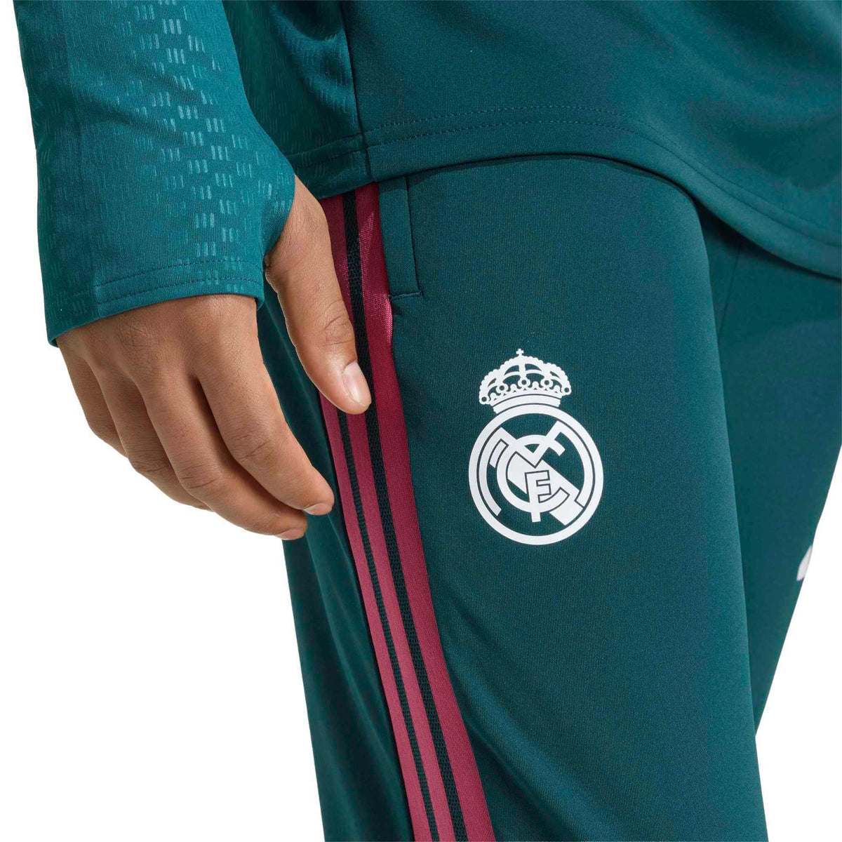 adidas 2026-27 Real Madrid Men Training Pants product image 4, provided for visual reference and product detail review