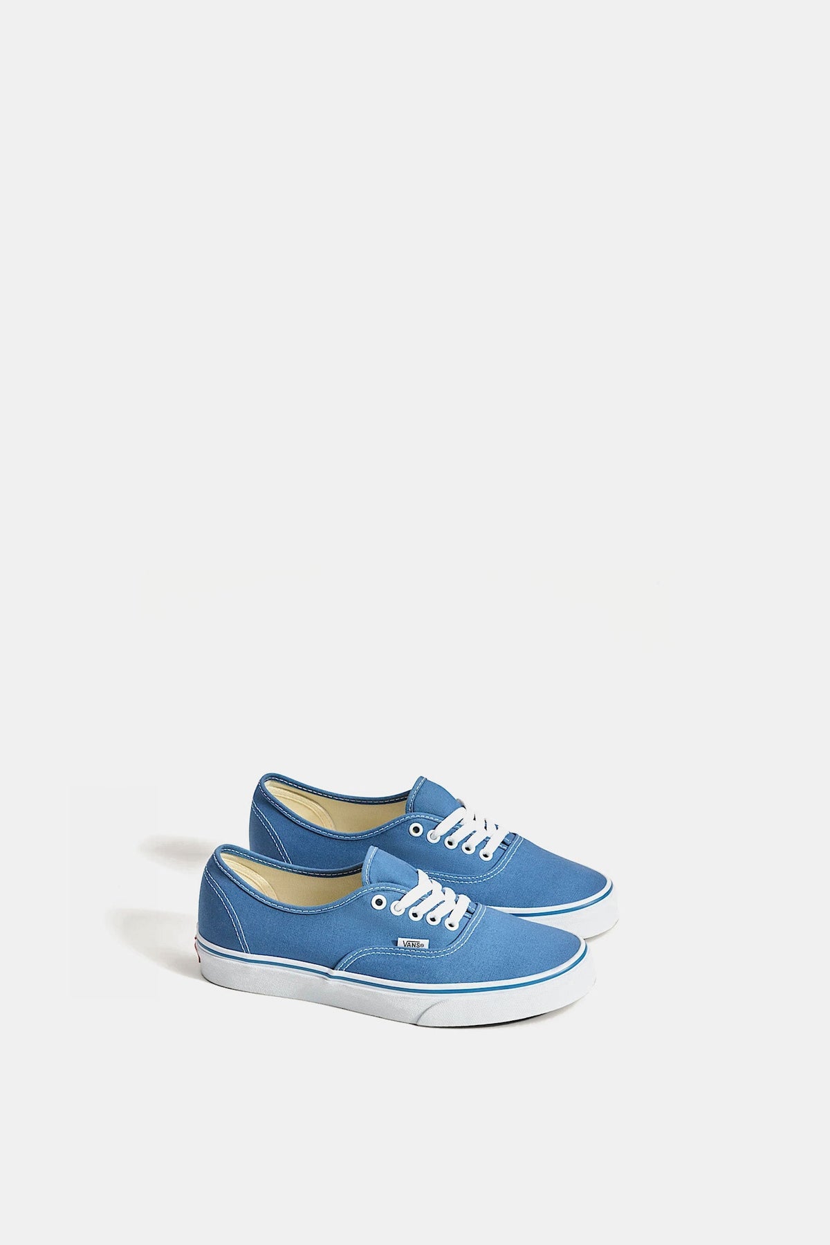 Authentic product image 2, provided for visual reference and product detail review