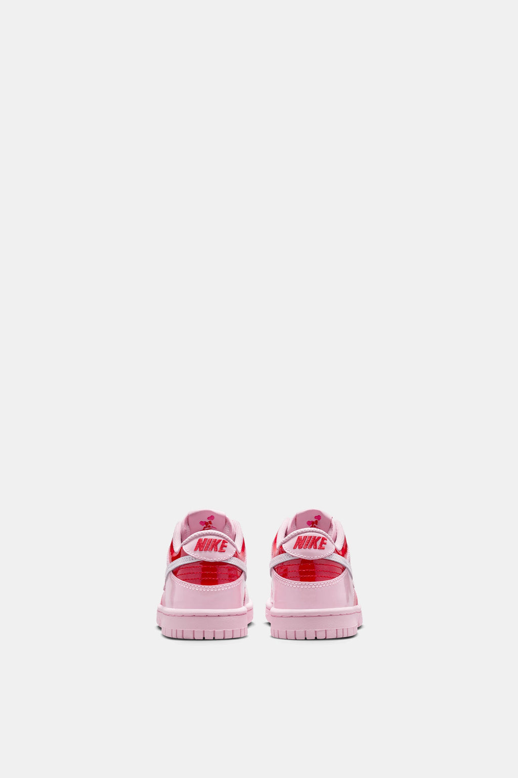 Nike Dunk Low (GS) product image 3, provided for visual reference and product detail review
