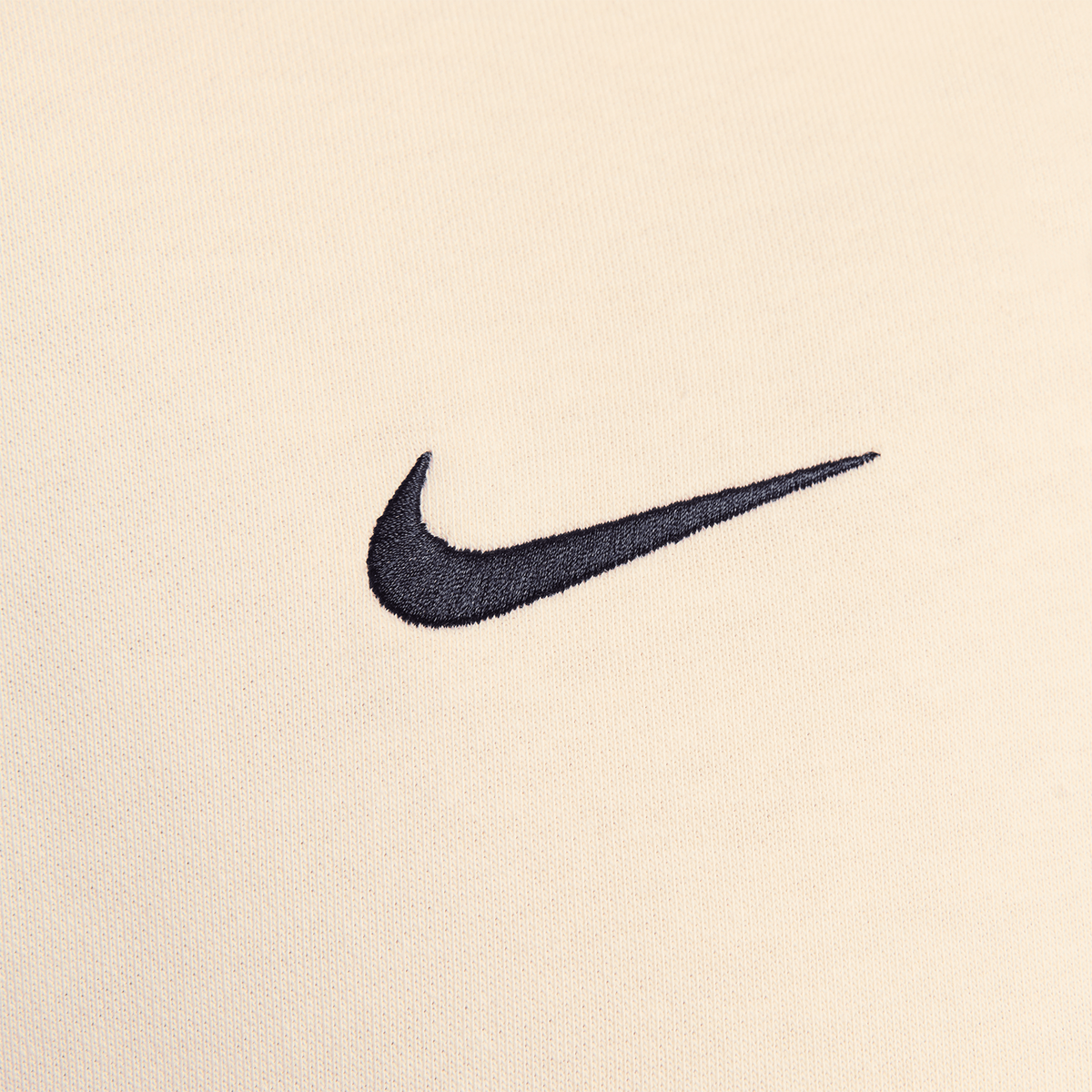 Nike PSG Men Club Fleece Pullover Hoodie product image 5, provided for visual reference and product detail review