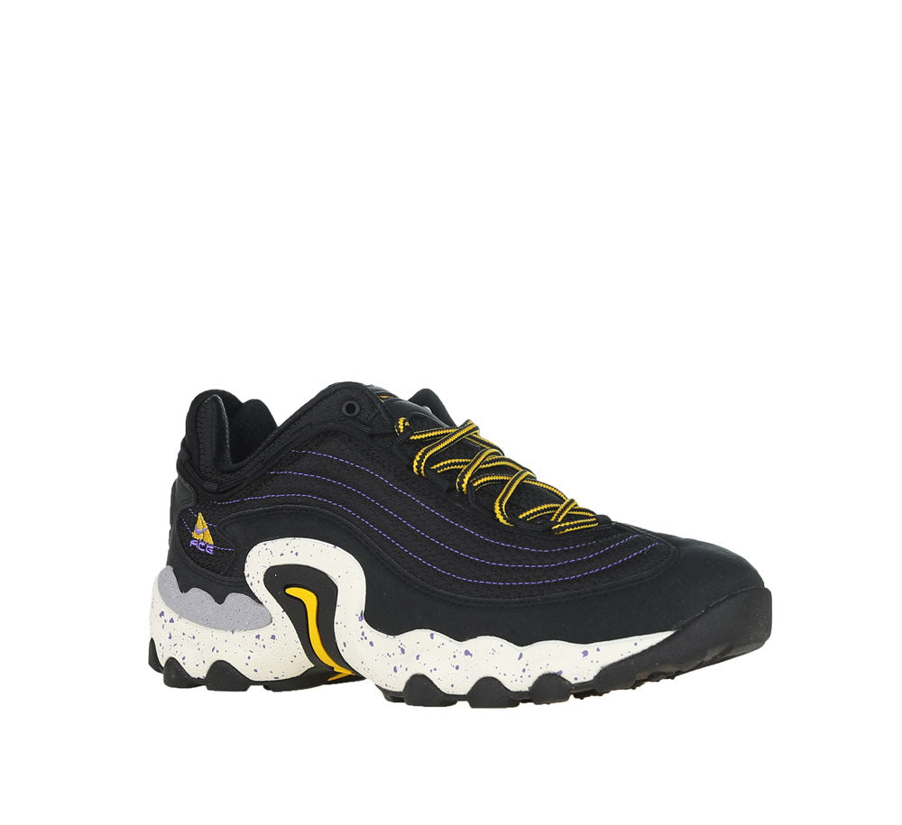 Nike Air Skarn product image 2, provided for visual reference and product detail review